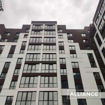 Продаж! 2 кім. квартира ..Готова до ремонту. Біля Озера