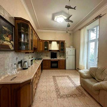 Оренда 5 кім будинку, вул Котляревського