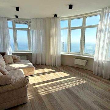 2-комнатная квартира с прямим видом моря Каманина, 44 Жемчужина