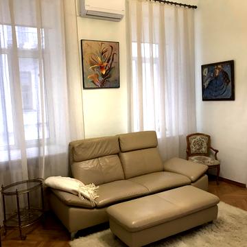 Лютеранська вул., 7/10