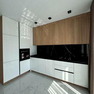 Продаж! Двохкімнатна  Квартира на Щасливому