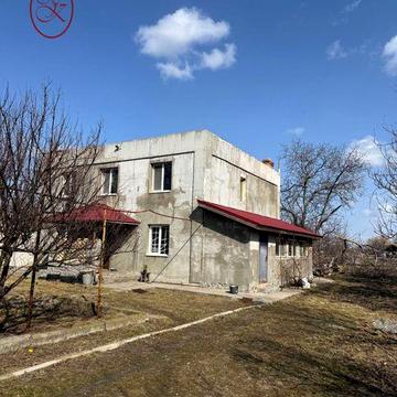 Продам двоповерховий будинок