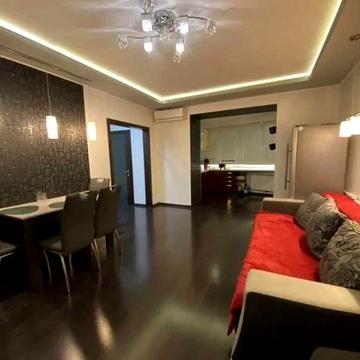 3-к, Героїв Харкова просп., 128А, Героїв Небесної Сотні майдан