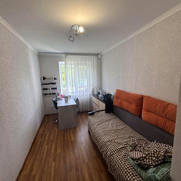 Зарічанська вул., 6/3