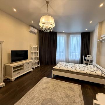 Миколи Міхновського бульв. (Дружби народів), 14-16