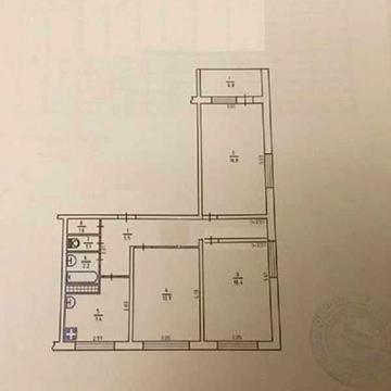 Продаж 3х комінатної квартири Гната Юри 4