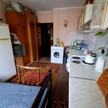 Продаж 1 кімнатна, кухня 12м2