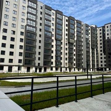 Продаж квартири з правом власності, підключені комунікації