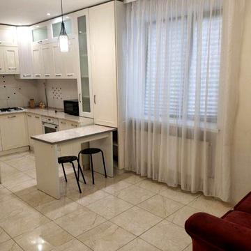 Оренда 1 к  квартири на Старому місті