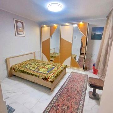 Привокзальна 1к з власним подвірям