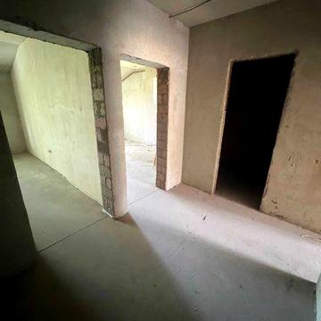 Продам 2к квартиру з початковим ремонтом, ГАЗ