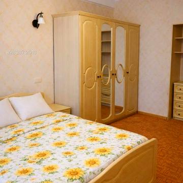 ДОВГОСТРОКОВА ОРЕНДА  2-кімнатної квартири, ЦЕНТР, Соборна, Рівне !!