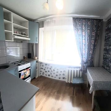 Кирилівська вул. (Фрунзе), 127