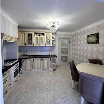 Продається 1к.квартира в Центрі, Старонаводницька 6Б