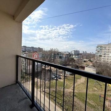 Двокімнатна у новобудові, Річпорт, єВідновлення.