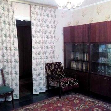 Продам 2-комн квартиру в районе Фестивальный пер.