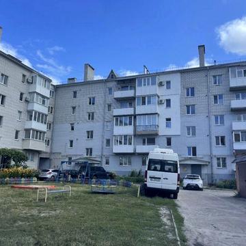 Квартира біля базару