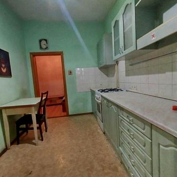 Срочно продам 3 ком кв 60 м.ул.Гимназическая .