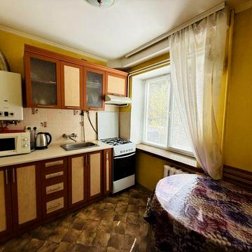 Продаж 2-кімнатної квартири ( підходить під державні програми)