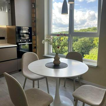 Пасічна вул., 90а