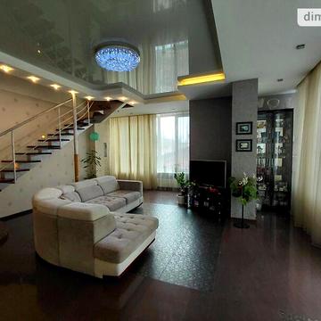 Продаж 3к Квартира Богдана Хмельницького вулиця