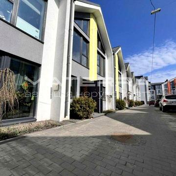 Таунхаус введений 114 м² | центр. комунікації | Святопетрівське