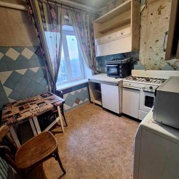 Продам 1к квартиру 32 м2 на красной линии пр Гагарина ( пр Науки)