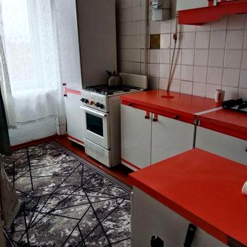 Здам 2 кімнатну квартиру на Подолі