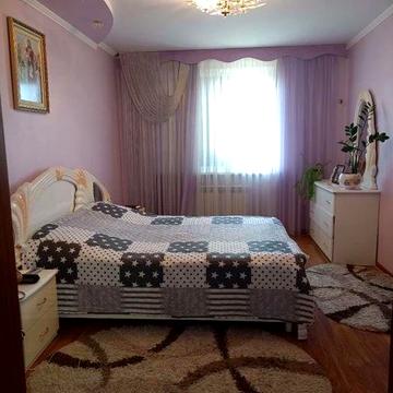 Простора 3-кімнатна квартира 120 м² + гараж