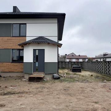 Продаж .Котеджу (Танхаус), Котедже містечко