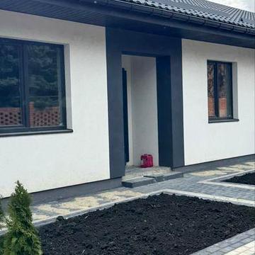 Насправді якісний таунхаус р-н Некрасівка. Залишилось два