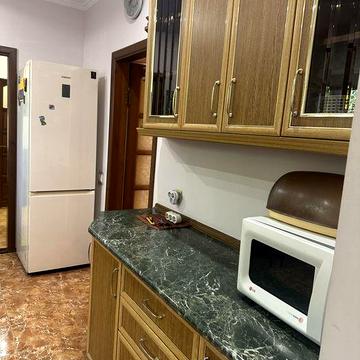 Оренда будинку на Ближньому Замості.