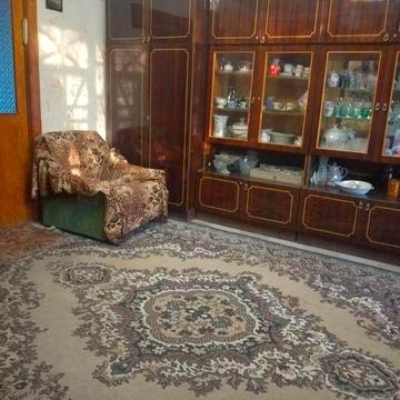 Продаю 4 х к пр. Мира