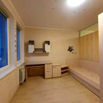 Продам 4-комн квартиру в районе 8 Марта [Юбилейный] ул.