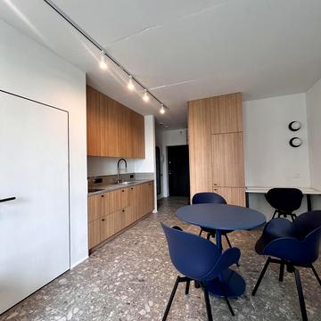 Віктора Некрасова вул. (Північно-Сирецька), 10