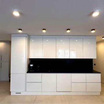 Продаж 4к квартири Поділ 3 спальні ремонт біля метро Тараса Шевченка