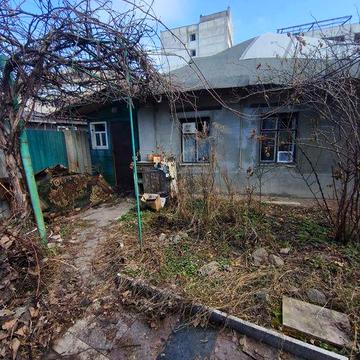 Продається доля у домоволодінні 6,5/100, район Іванівка