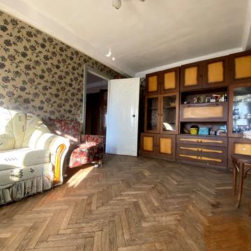 Борщагівська вул., 99