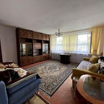 Продаж квартири з власною кухнею у гуртожитку на вул. Полтави