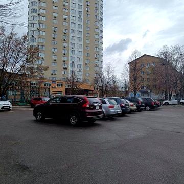 Продам 3кім.квартиру в Броварах вул.Лагунова 4б