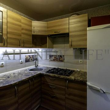 Новомістенська вул., 27