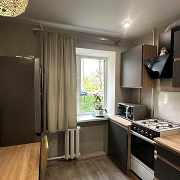 Продаж 1к Квартира Кирила Осьмака (20-річчя Перемоги) вулиця