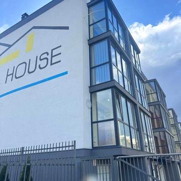 БЕЗ КОМІСІЇ 1к квартира 650$ за квадрат!! Гарна Локація!