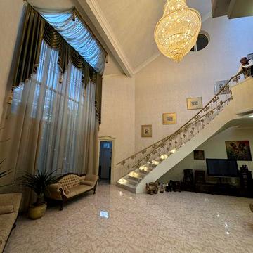 30 соток, с. Лісники, дім / будинок 1160м2. Поруч  Ходосівка / Козин / Романків