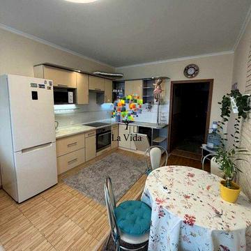 Продаж 1к квартири вул. Олександри Екстер, 13