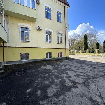 Квартира центр міста Лебедінка