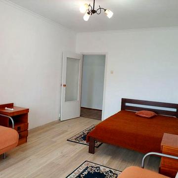 Сдам 1 кімнатну квартиру (Дарницький р-н, вул. Братства тарасовцев 9)