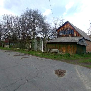 Будинок в центрі села