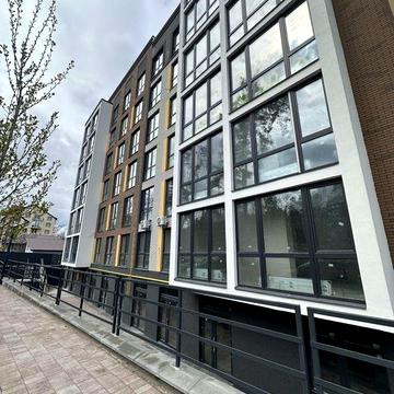 Трикімнатна квартира, в готовому зданому будинку. ЖК Gl