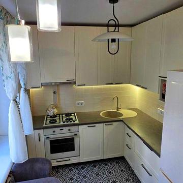 метро Печерська 5 хв. пішки Дорошенка 61 А є відео огляд квартири